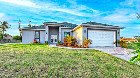 1927 SW 2nd Street, CAPE CORAL, FL 33991