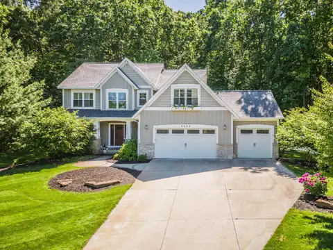 3858 Woodstream Drive, Grand Rapids, MI 49534