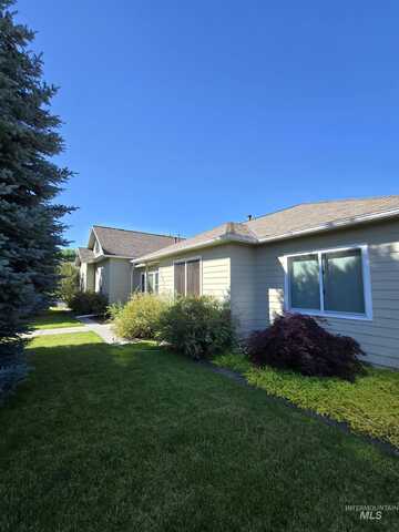 2069 Shelley Drive, Payette, ID 83661