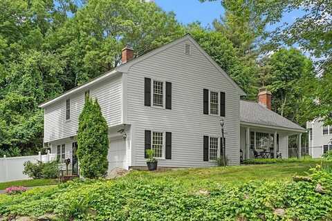 131 Holman St, Shrewsbury, MA 01545