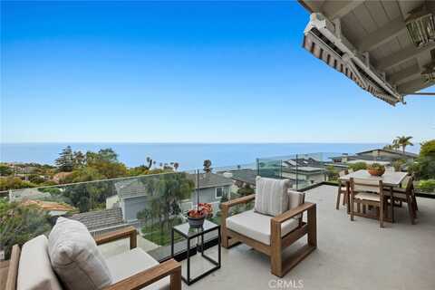 31452 Holly Drive, Laguna Beach, CA 92651