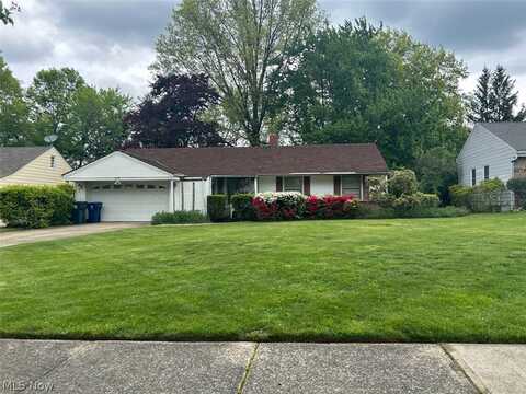 1077 Brandon Road, Cleveland Heights, OH 44112