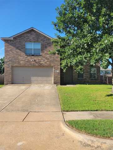 717 Redwing Drive, Saginaw, TX 76131