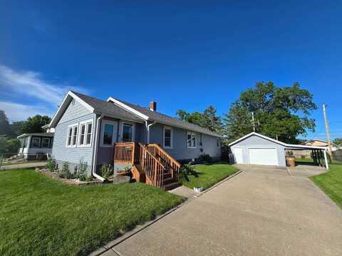 533 2nd Street, West Des Moines, IA 50265