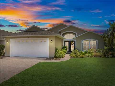 585 Birch Court, Sebastian, FL 32958