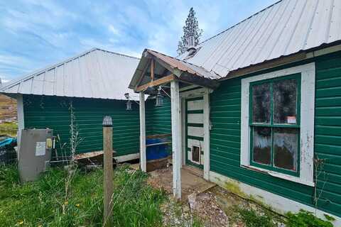 2031 Hwy 25 N Hwy, Evans, WA 99126