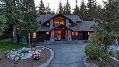 225 Fairway Dr, Priest Lake, ID 83856