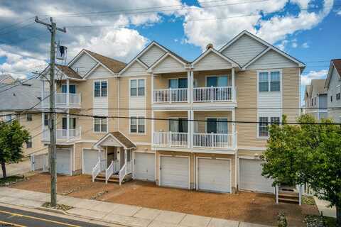 309 E Poplar Ave Ave, Wildwood, NJ 08260