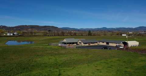 865 Reese Creek Road, Eagle Point, OR 97524