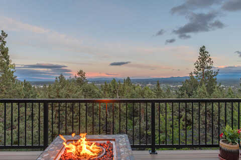 West Hills, BEND, OR 97703