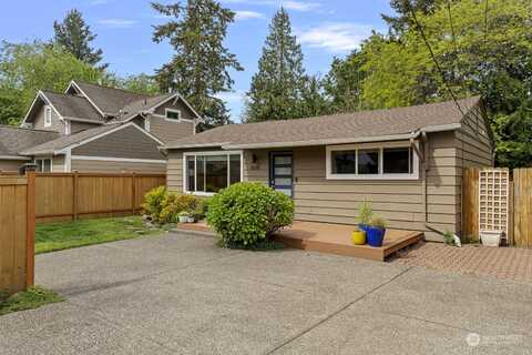 12Th, SHORELINE, WA 98155