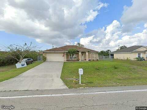 8Th, LEHIGH ACRES, FL 33976