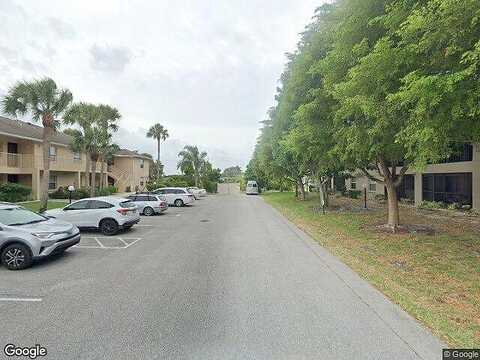 Arbor Lakes Dr W, North Fort Myers, FL 33917