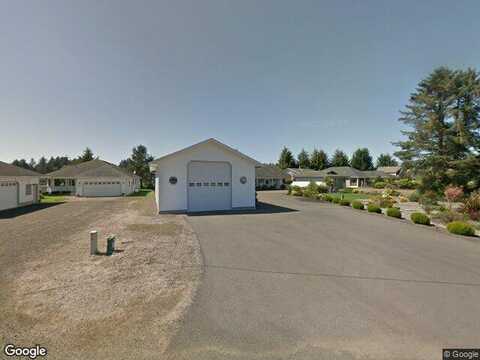 Se Eagle Nest Court, Ocean Shores, WA 98569