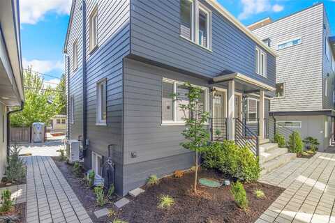 44Th Avenue Sw, Seattle, WA 98116