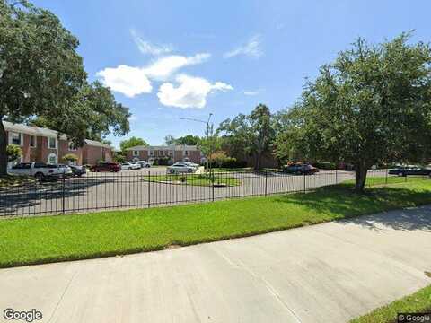 35Th Way S, Saint Petersburg, FL 33711