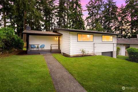 N Ashworth Avenue, Shoreline, WA 98133