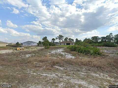 19Th, LEHIGH ACRES, FL 33976