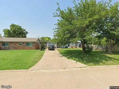 Maple, LAWTON, OK 73505