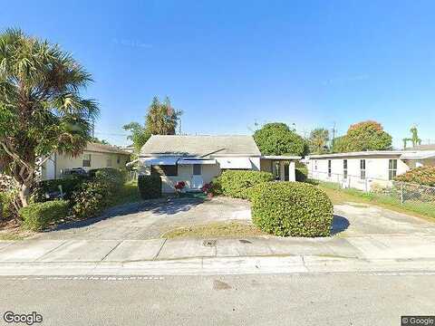 33Rd, RIVIERA BEACH, FL 33404