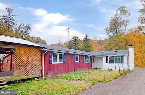 Creek, KUNKLETOWN, PA 18058