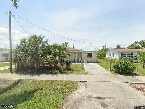 5Th, NAPLES, FL 34102