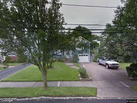 Park, ROSLYN HEIGHTS, NY 11577