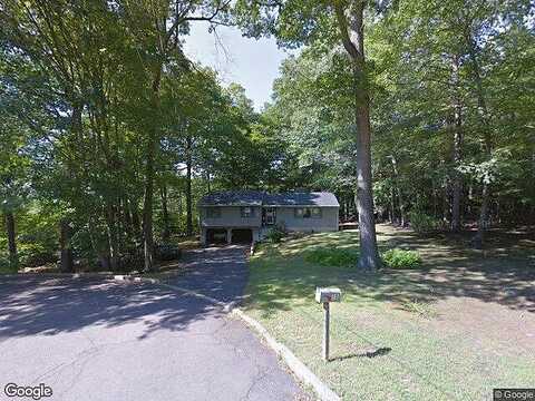 Pine Wood, BRANFORD, CT 06405