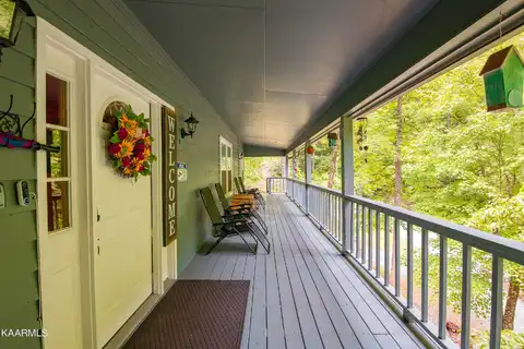 Clear Fork, SEVIERVILLE, TN 37862
