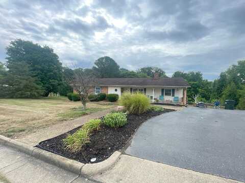 Cobblestone, FISHERSVILLE, VA 22939