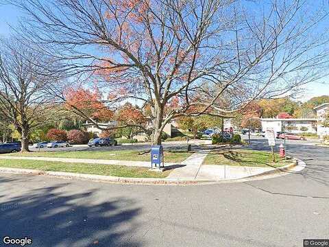 Americana, ANNANDALE, VA 22003