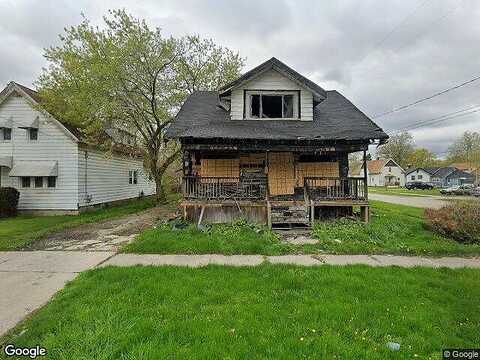 11Th, SAGINAW, MI 48601