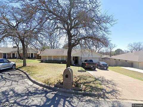 Meadow Lane, FORT WORTH, TX 76112