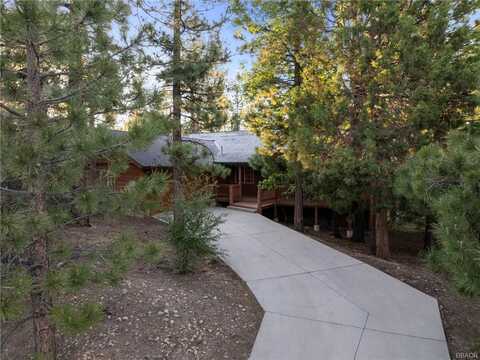 1219 West Alpenweg Drive, Big Bear City, CA 92314