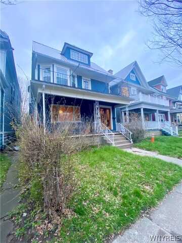 452 Auburn Avenue, Buffalo, NY 14213