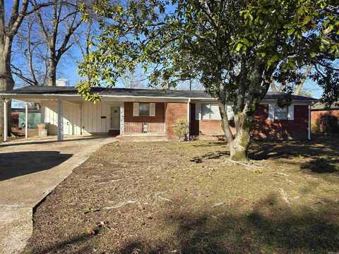 1018 E Poplar Avenue, Wynne, AR 72396