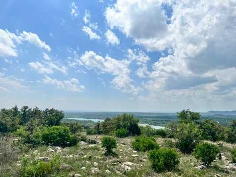 5 Lookout Mountain, Kingsland, TX 78639