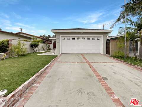 12515 Cedar Ave, Hawthorne, CA 90250