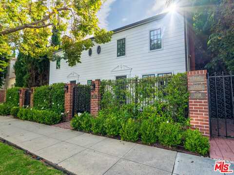 133 S Bedford Dr, Beverly Hills, CA 90212