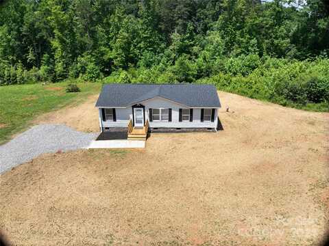 135 Con Lee Drive, Olin, NC 28660