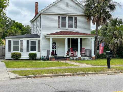 715 Hampton Street, Walterboro, SC 29488