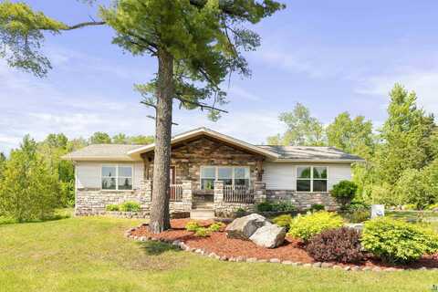 5273 Twin Pines St, Hermantown, MN 55811