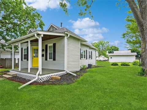 422 W North Street, Winterset, IA 50273