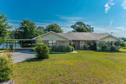 919 Pinewood Drive, DeFuniak Springs, FL 32433