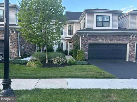 44 BIRDIE WAY, LAWRENCEVILLE, NJ 08648