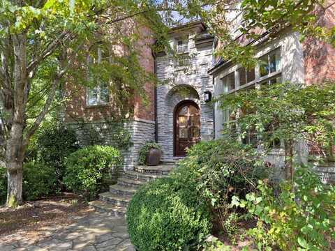 4263 Irma Court, Atlanta, GA 30327