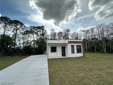 950 Alcalde Street E, LEHIGH ACRES, FL 33974