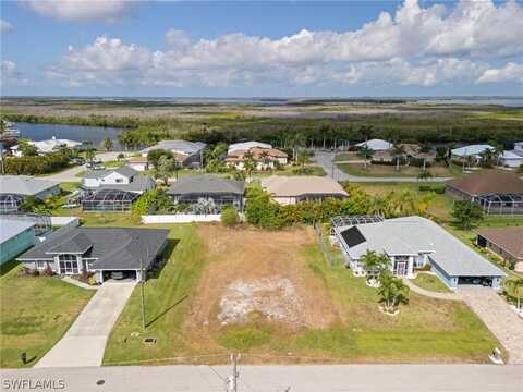 2902 SW 29th Place, CAPE CORAL, FL 33914