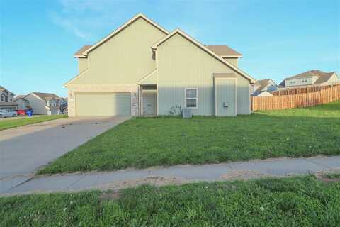 2022 Quail Run, Junction City, KS 66441