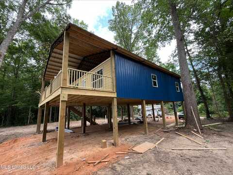 9083 Old River Road, Petal, MS 39465